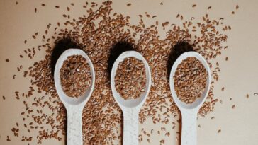 How To Use Flaxseed For Hair Growth